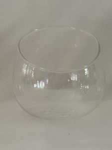 Yard Glass  11(h) x  12(w)cm - R120